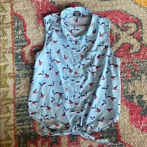 3/$10 Rue21 Blue and Red Bird Print Top